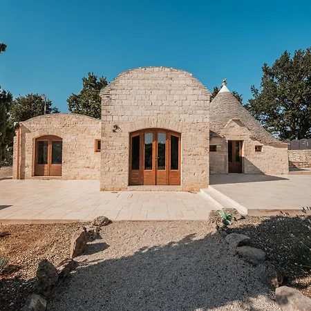 Trullo Rondini Acquarula
