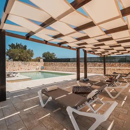 Trullo Rondini Acquarula Вилла Мартина-Франка