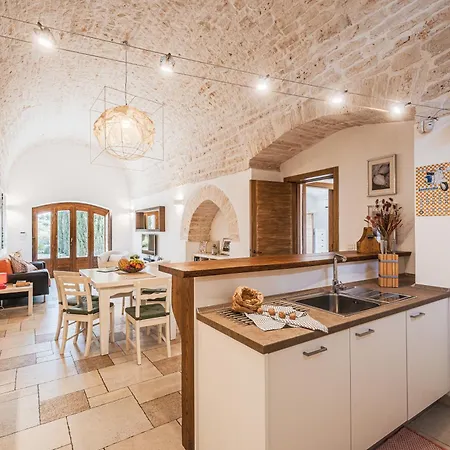 Villa Trullo Rondini Acquarula Martina Franca