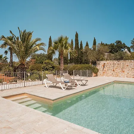 Trullo Rondini Acquarula Villa *