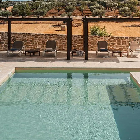 Trullo Rondini Acquarula Villa *