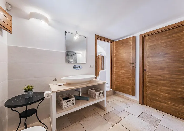 Trullo Rondini Acquarula فيلة مارتينا فرانكا