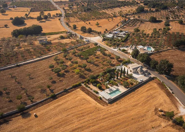 فيلة Trullo Rondini Acquarula مارتينا فرانكا